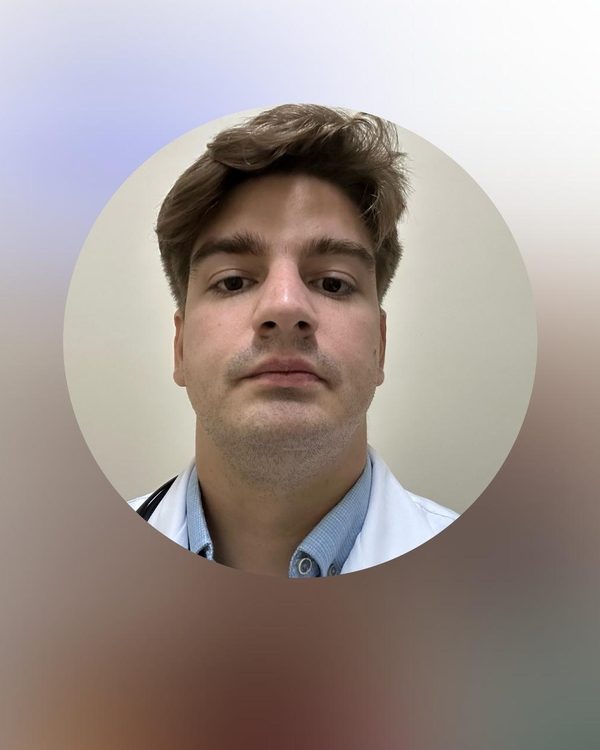 Dr. Lucas Carvalho Mendes